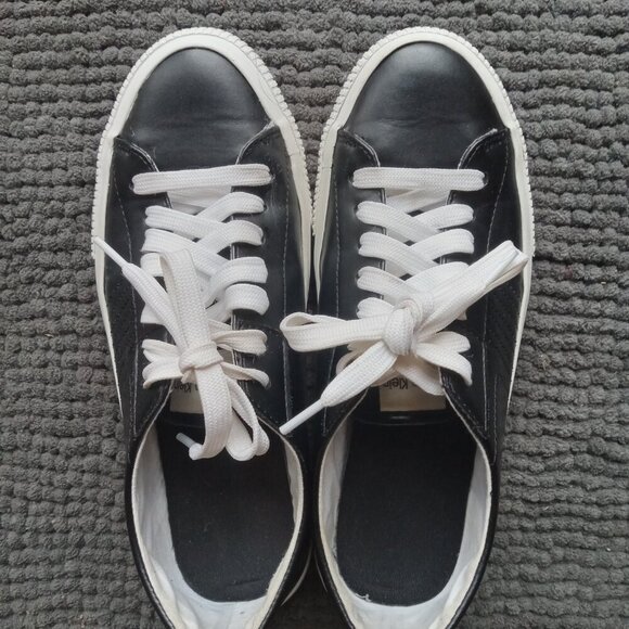 Calvin Klein- Women shoes- size 8 - Picture 1 of 5